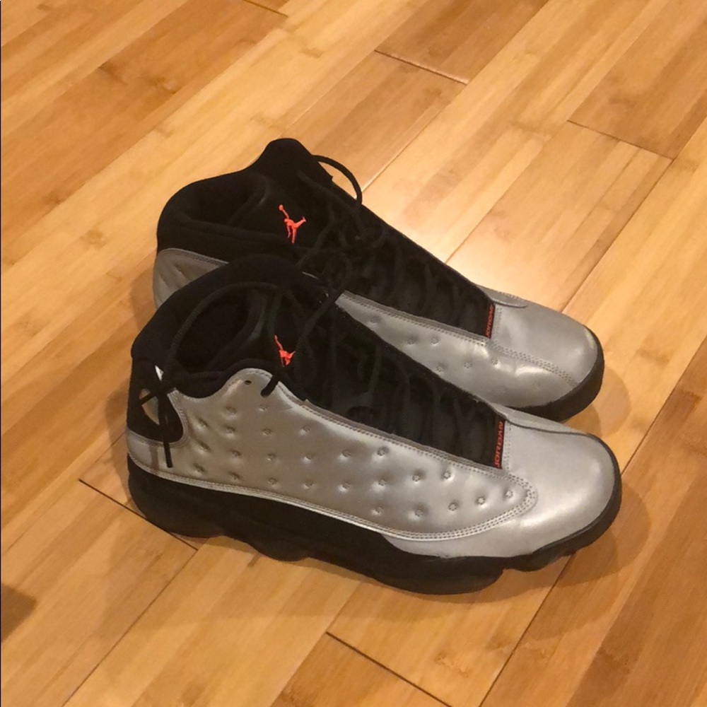 Air Jordan 13 Retro Prm (silver black and red)